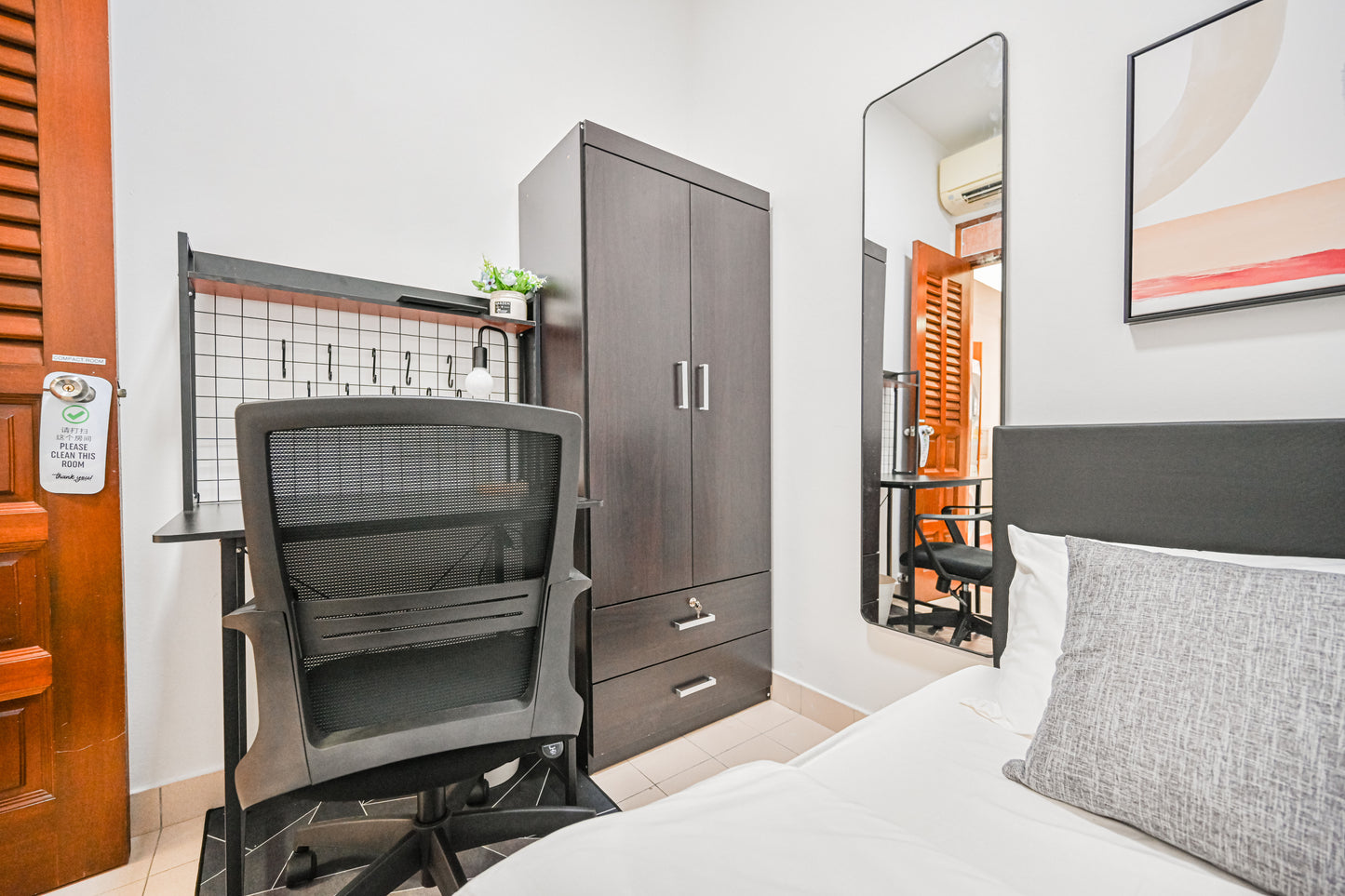 Common Bedroom