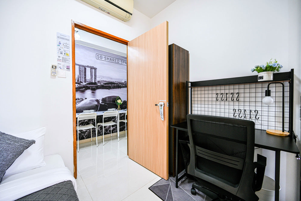 Common Bedroom with Balcony